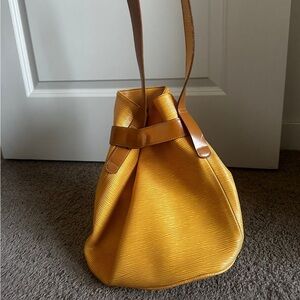 Colombia Leather Purse